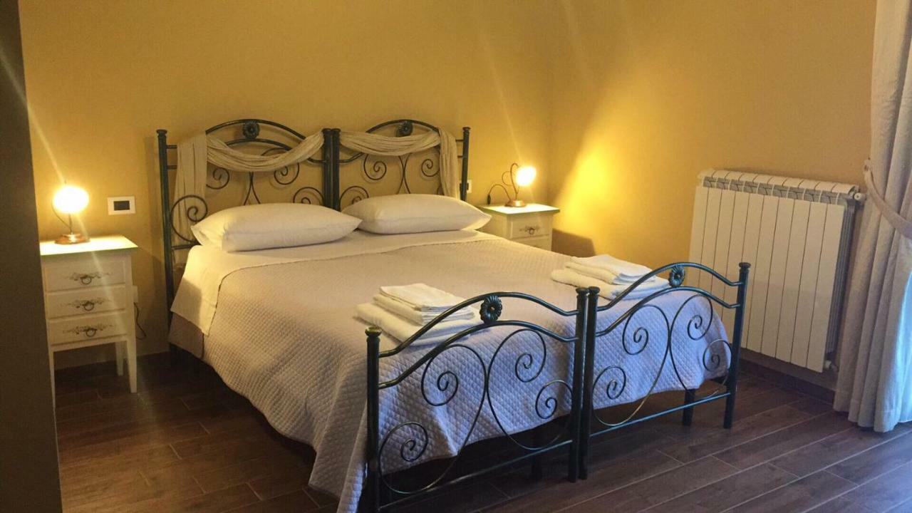 Tenuta Jumara Hotel San Lorenzo Maggiore Eksteriør billede